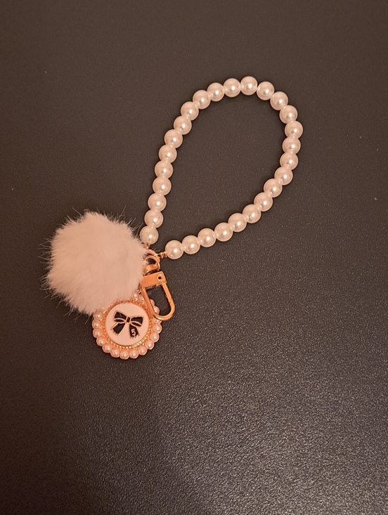 Accessories - Pearl Beaded Pom Keychain with Bow Charm - Pink & Gold NWOT